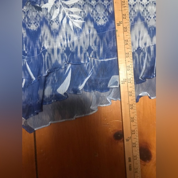 EST. 1946 top, size Large, blue, white, grey. - Picture 9 of 14